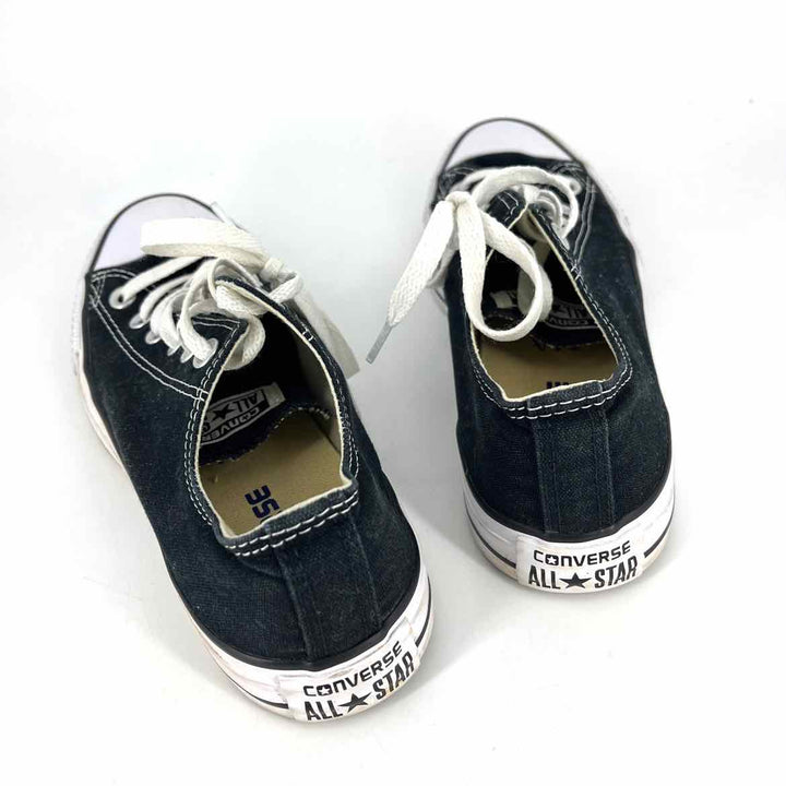 Shoe Size 8 Converse Black Canvas Sneakers