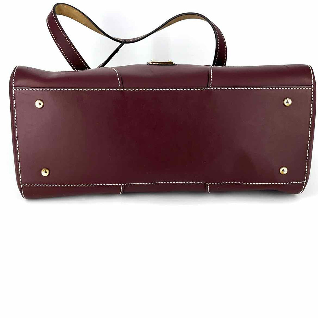 Dooney & Bourke Purse