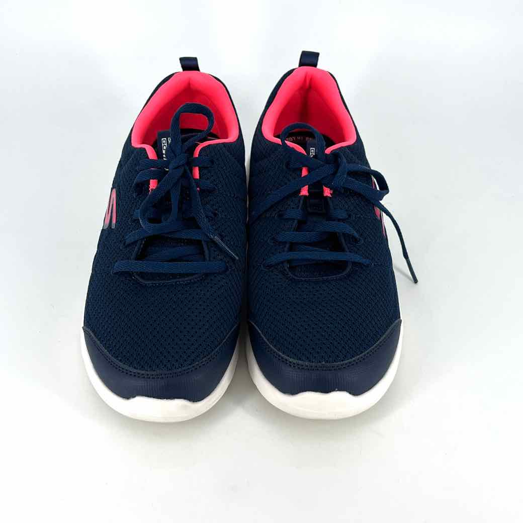 Shoe Size 7.5 Sketchers Navy Sneakers