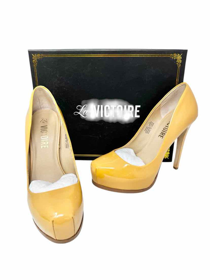 Shoe Size 7.5 Nude PATENT Pumps