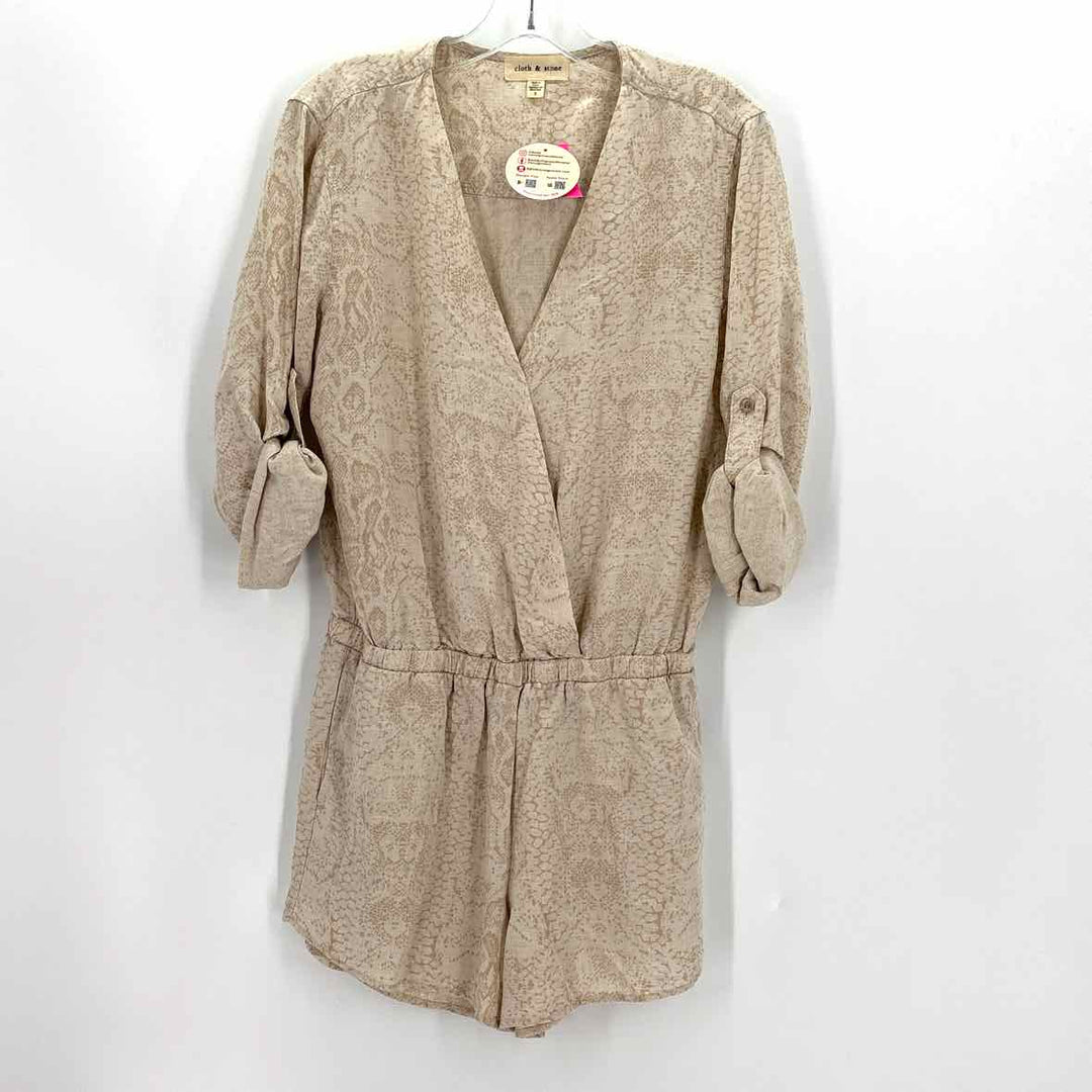 Size S CLOTH & STONE Tan Romper