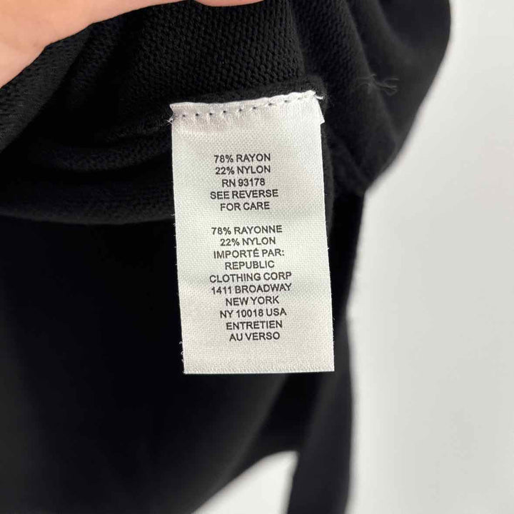 Size 1X TAHARI Black Knit Sweater