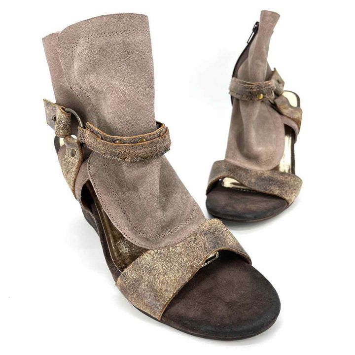 Shoe Size 11 DIBA Brown Leather Wedge