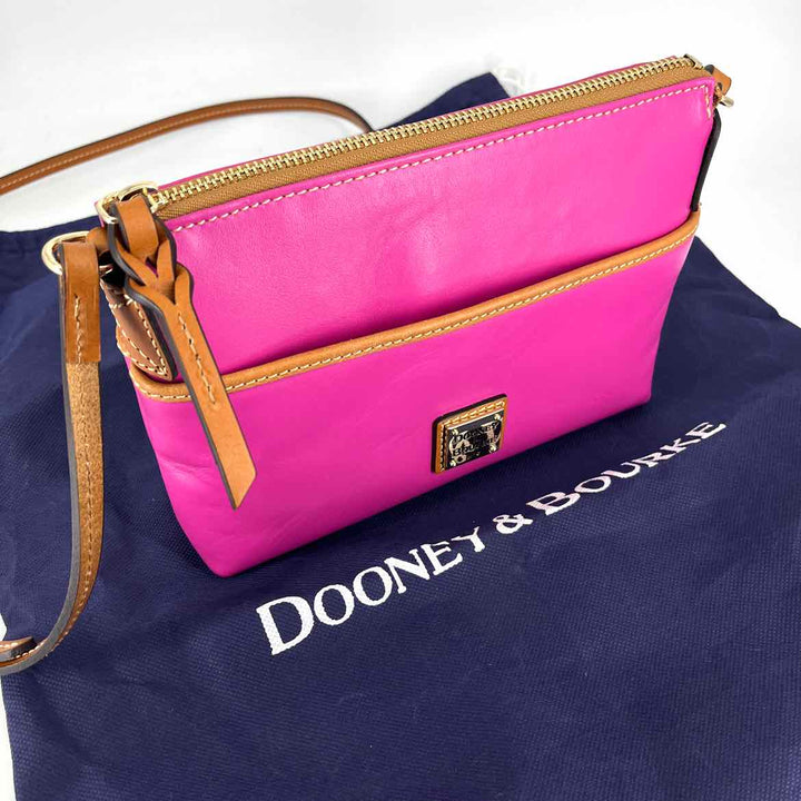 Dooney & Bourke Purse