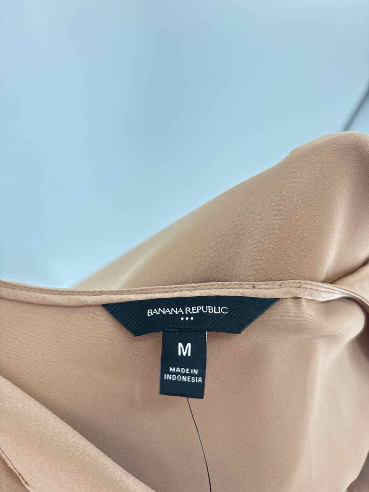 Size M Banana Republic Brown Shirt