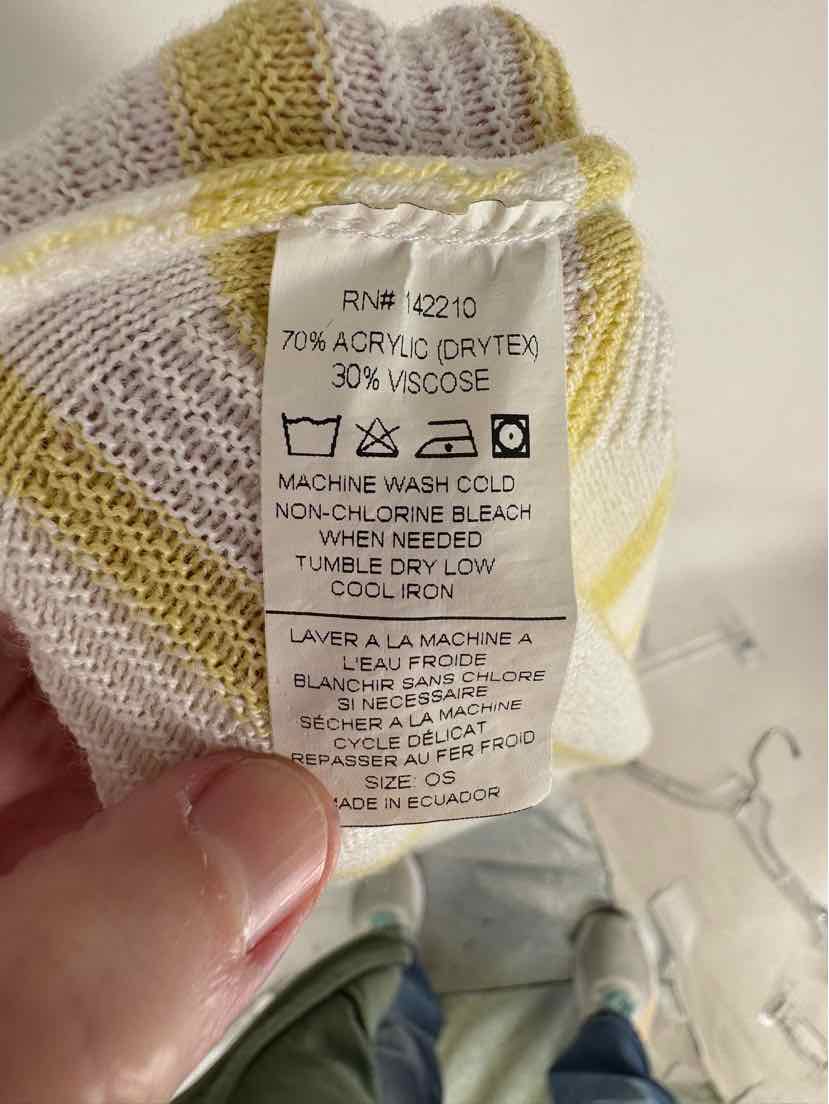 Size One Size MERSEA Yellow Sweater