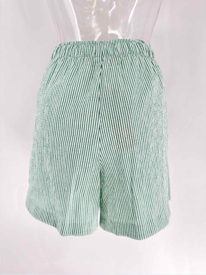 Size XL Lilly Pulitzer Green Shorts
