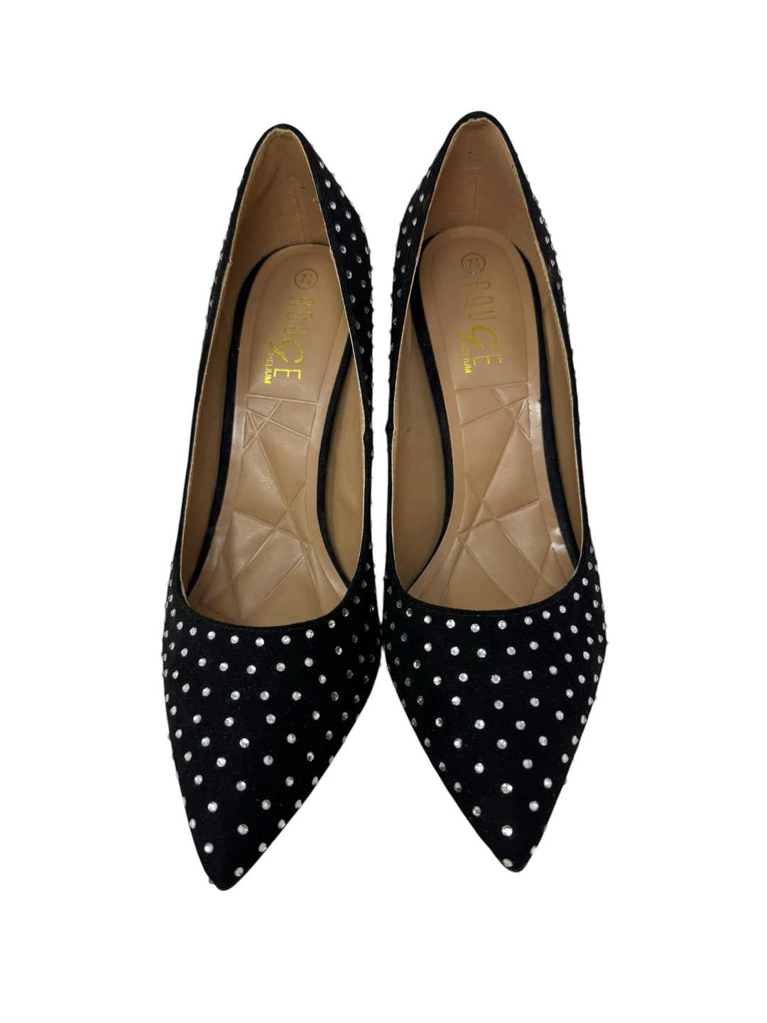 Shoe Size 7.5 ROUGE Black Pumps