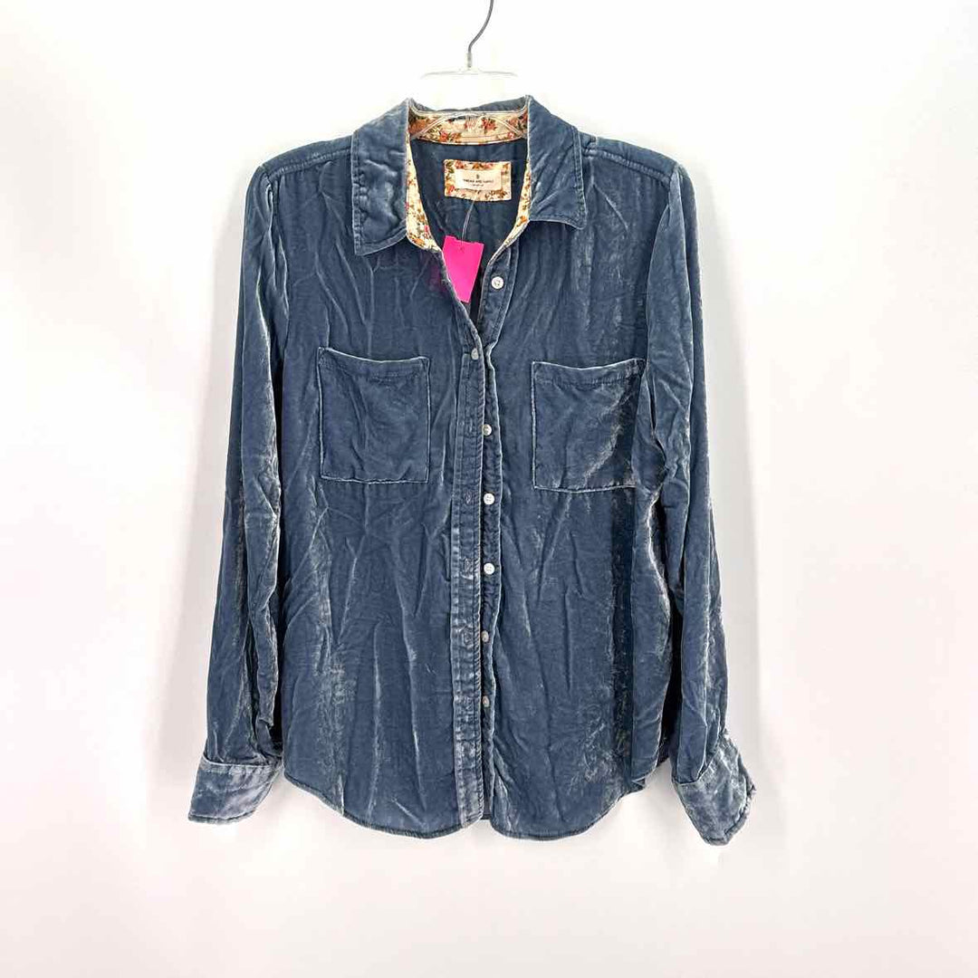 Size M Blue Velour Shirt