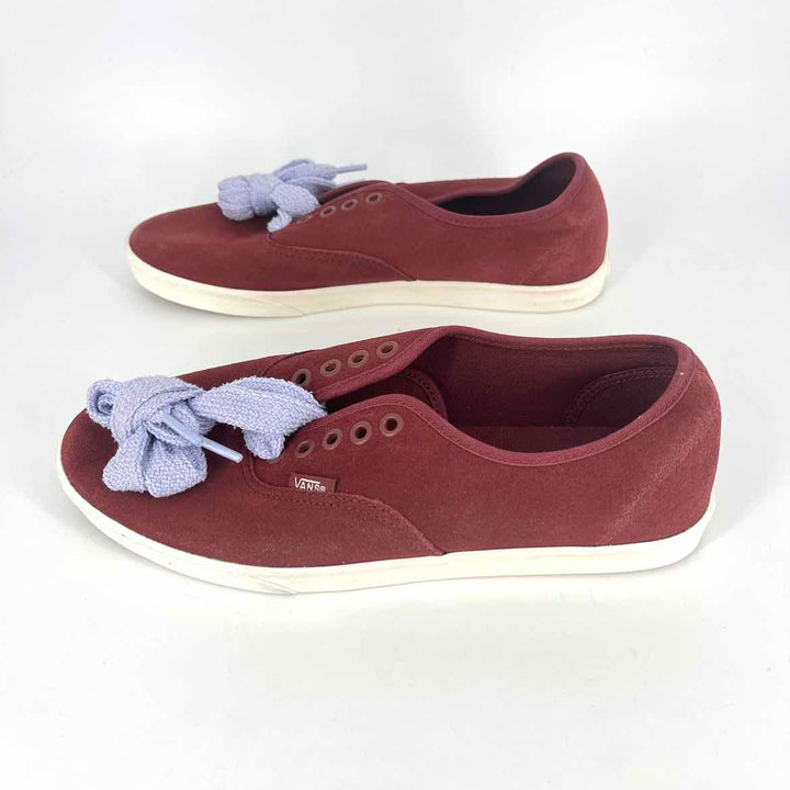Shoe Size 9.5 Vans Burgundy Sneakers
