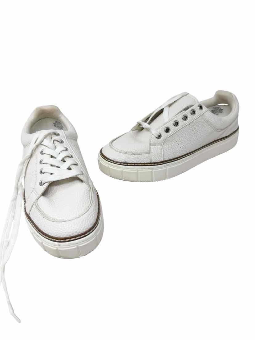 Shoe Size 11 Vince Camuto Cream Leather Sneakers