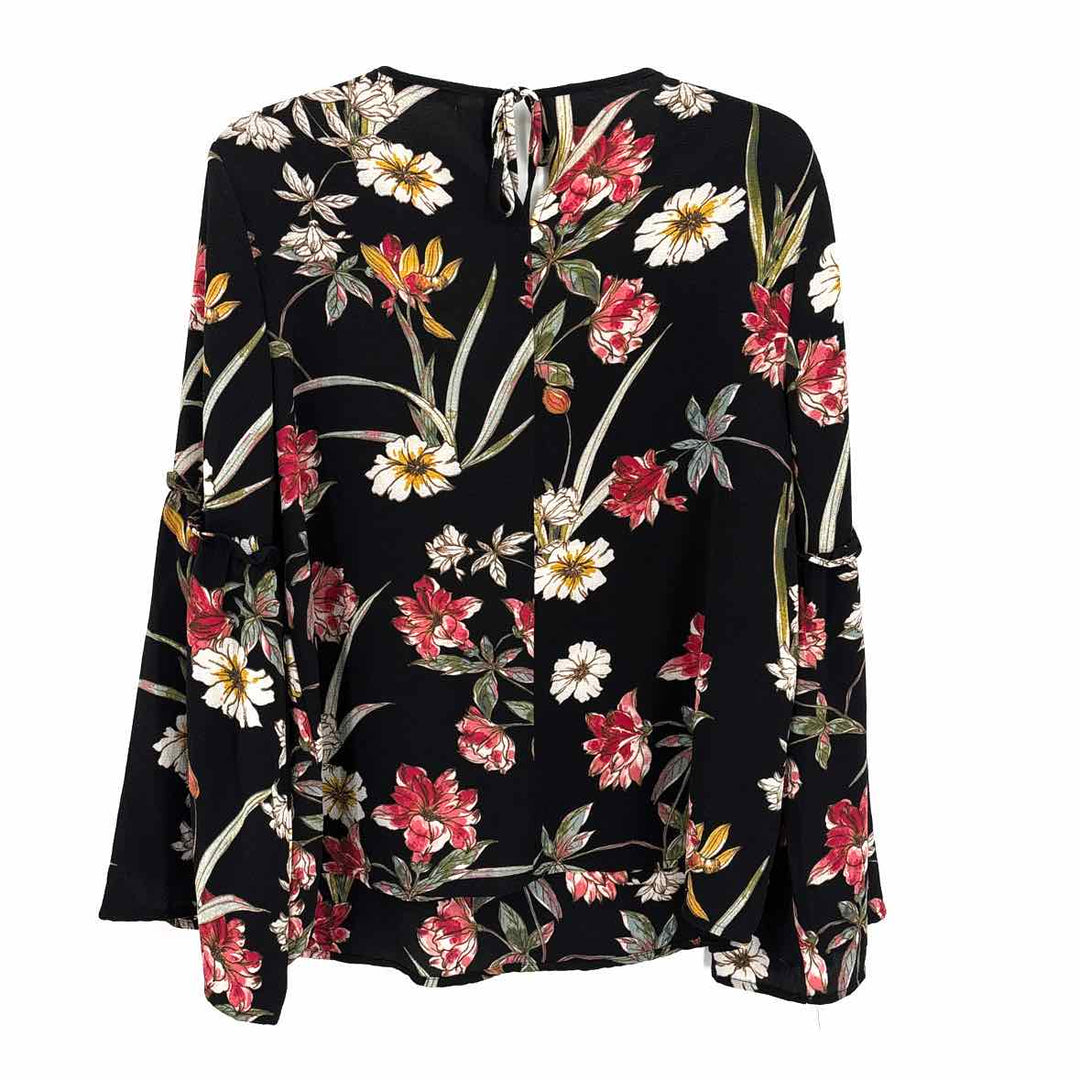 Size M Black Print Shirt
