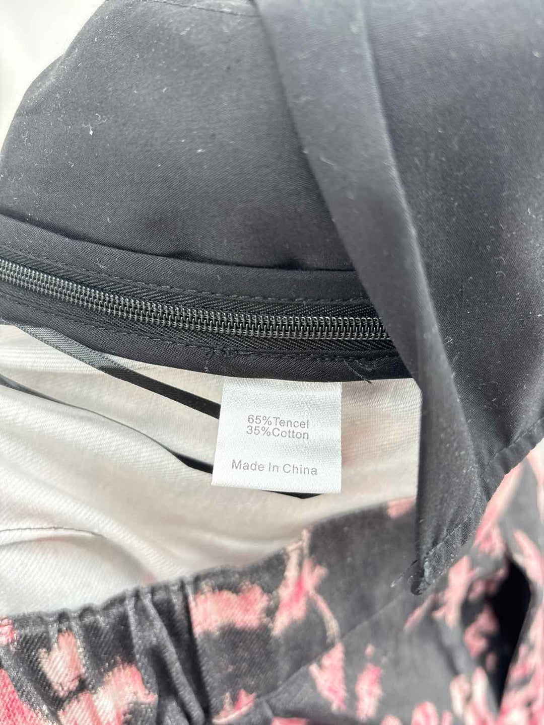 Size L TUCKERNUCK Pink Pants