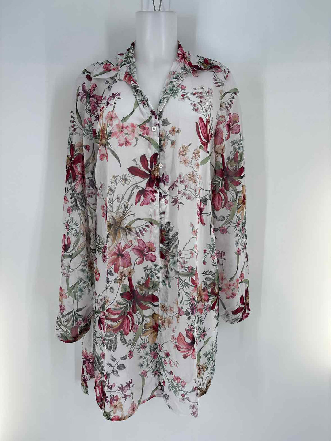 Size M CARMEN MARC VALVO White Print Coverup