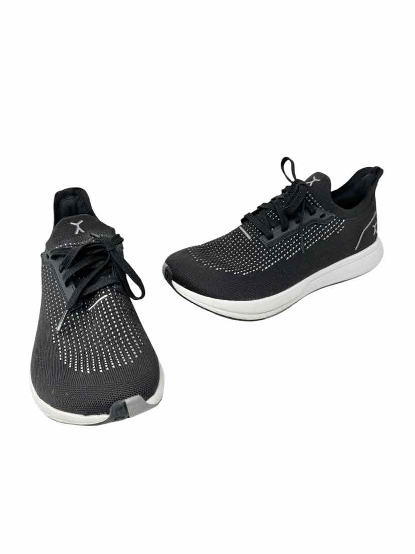 Shoe Size 9 Black Sneakers