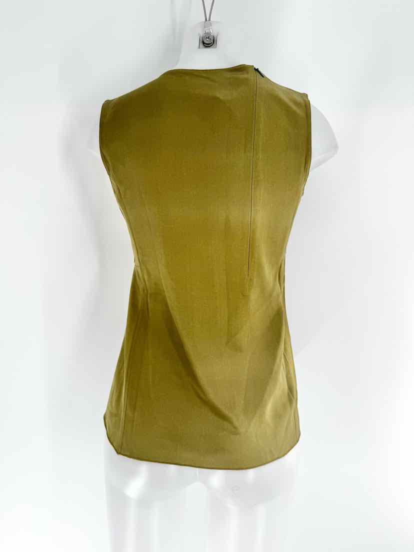 Size S MARNI Green Shirt