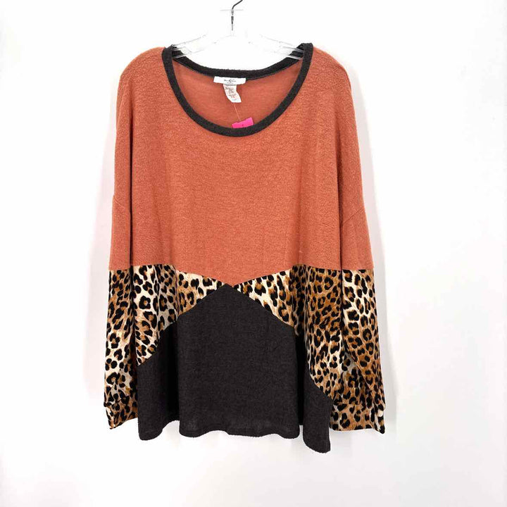 Size 3X Multi-Color Shirt