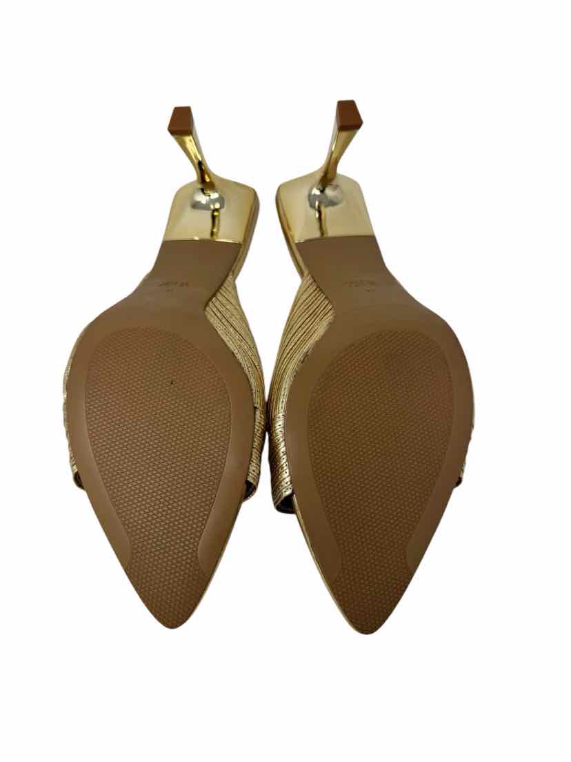 Shoe Size 41 ZARA Gold Pumps