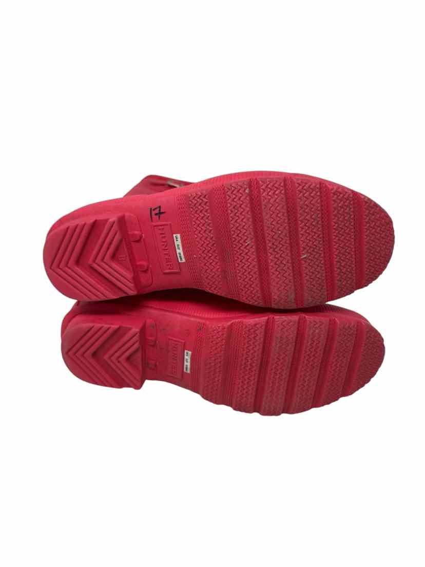 Shoe Size 6 Hunter Red Boots