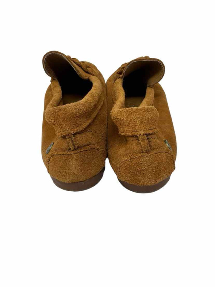 Shoe Size 8.5 MINNETOKA Tan Suede Flats
