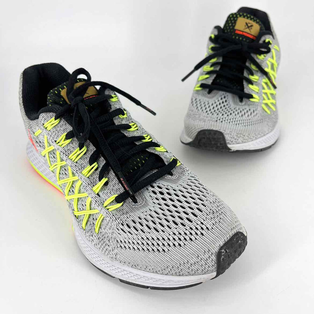 Shoe Size 8 Nike Gray Knit Sneakers