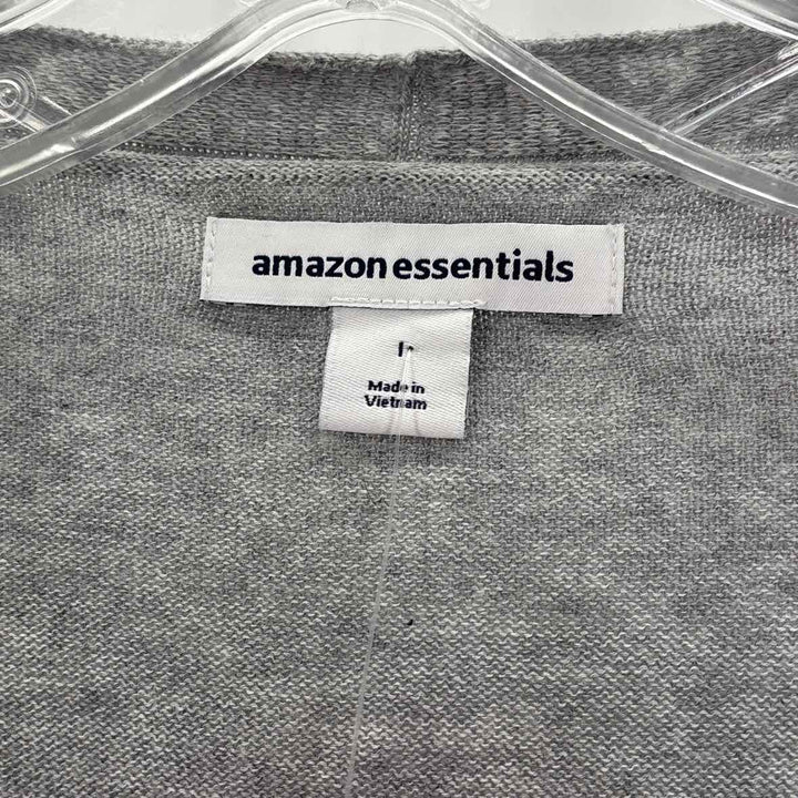 Size 1X Gray Knit Sweater