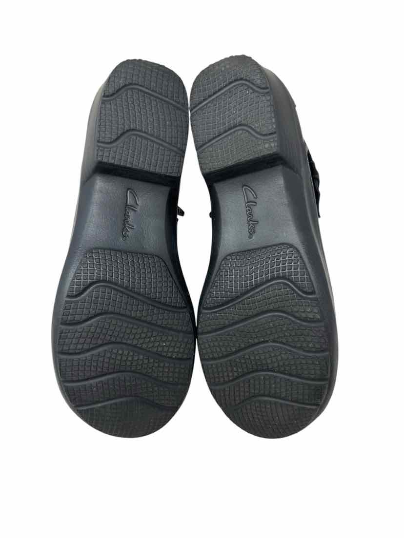Shoe Size 8.5 CLARKS Black Leather Boots