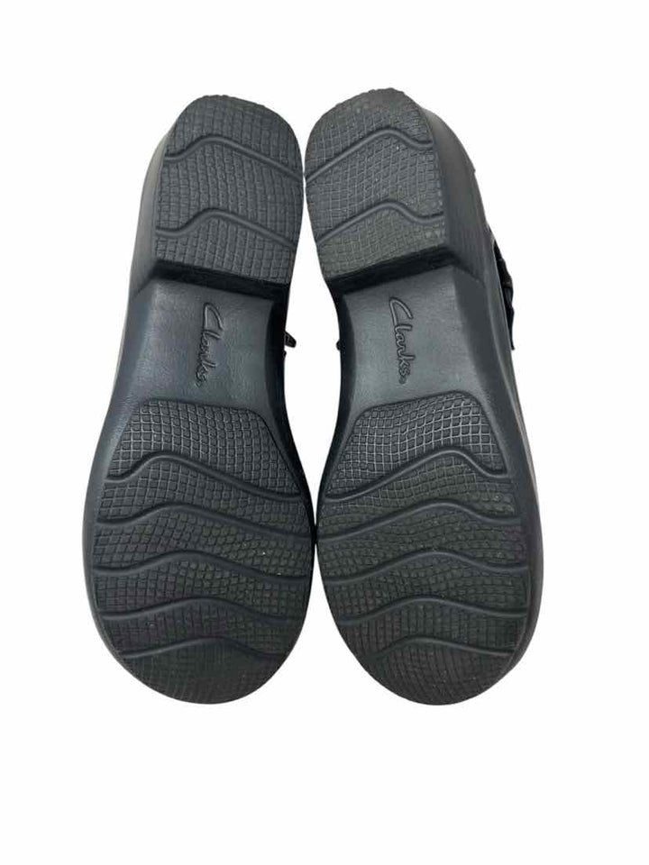 Shoe Size 8.5 CLARKS Black Leather Boots