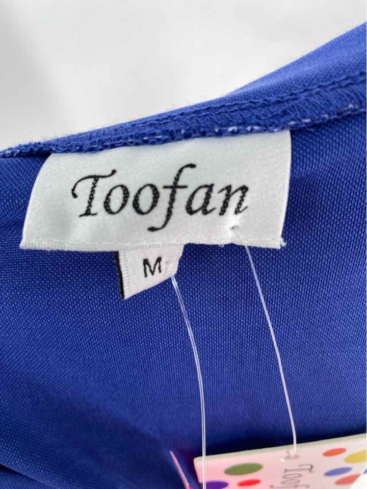 Size M Blue Shirt
