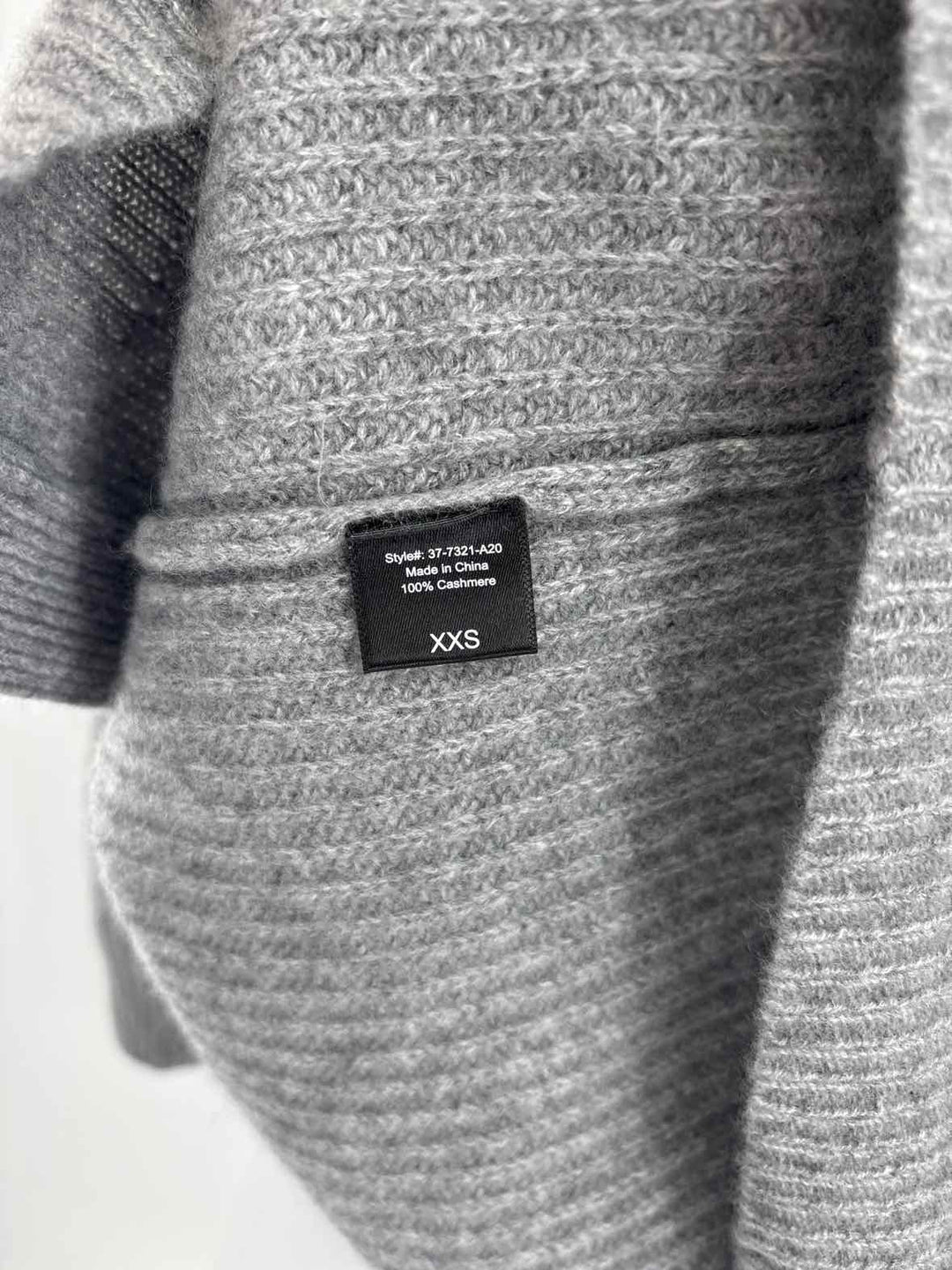 Size XXS JENNI KAYNE Gray Sweater