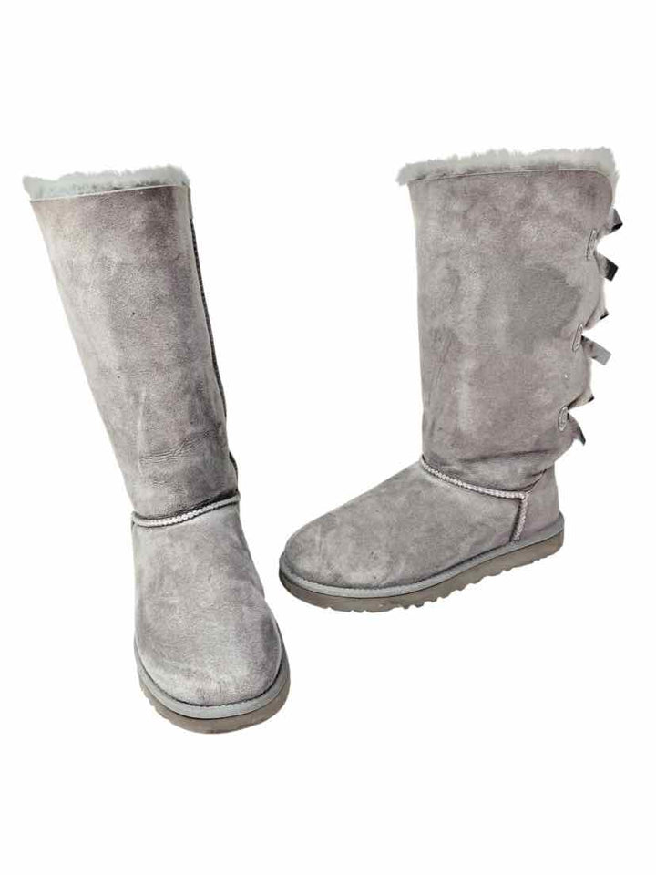 Shoe Size 8 Ugg Gray Suede Boots