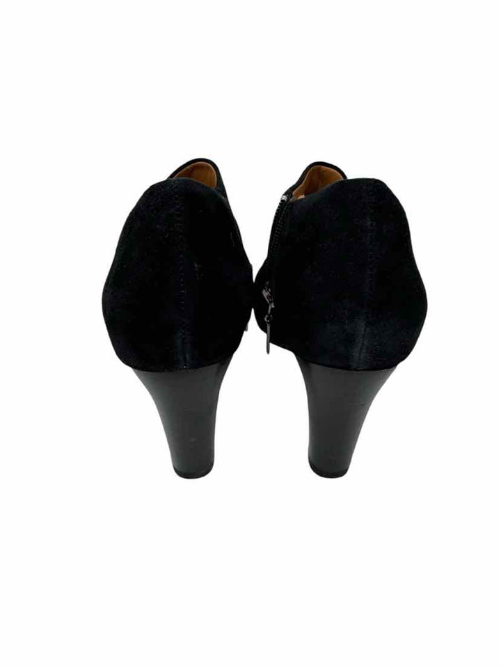 Shoe Size 7 CLARKS Black Boots