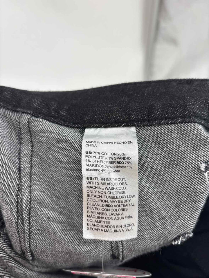 Size 6 Chico's Black Denim Pants