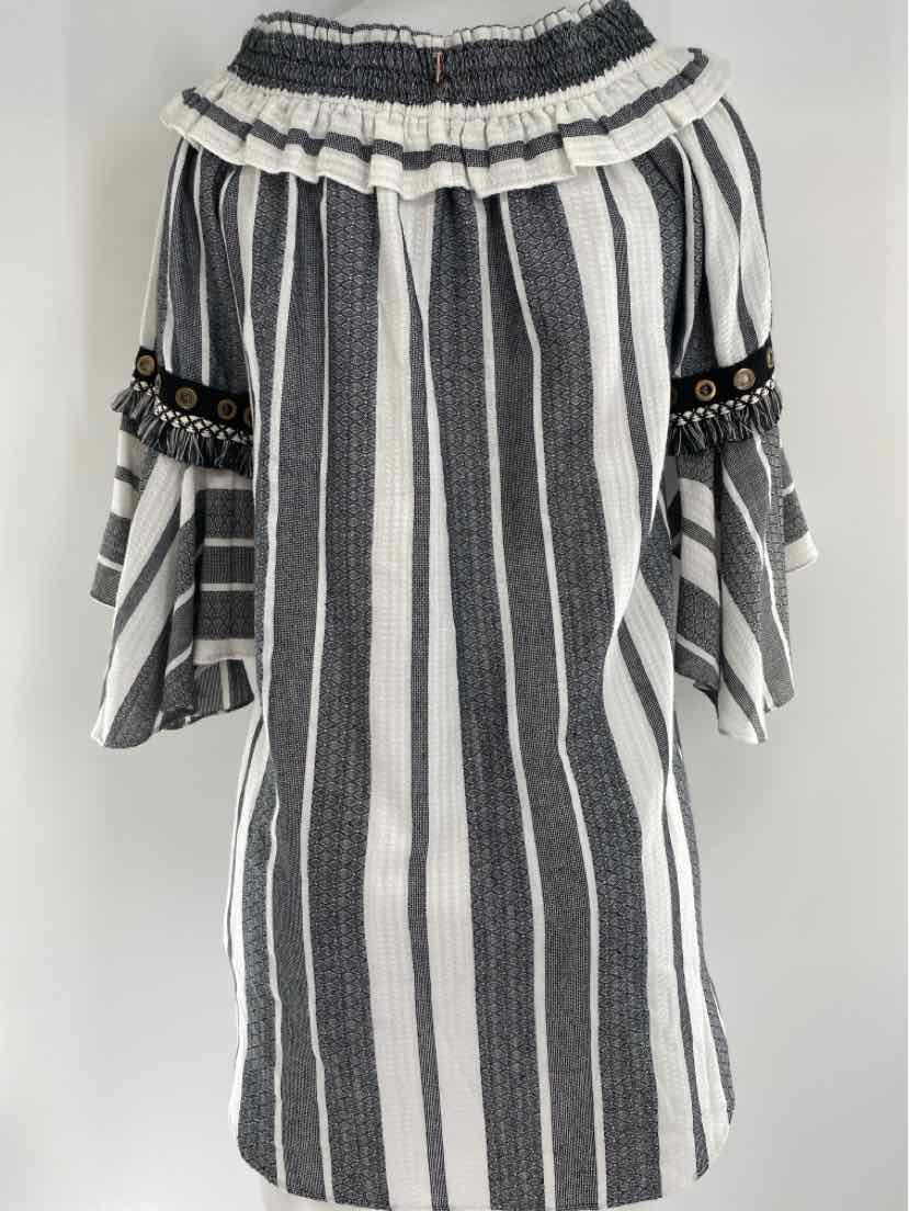 Size S MISA Black/White Dress