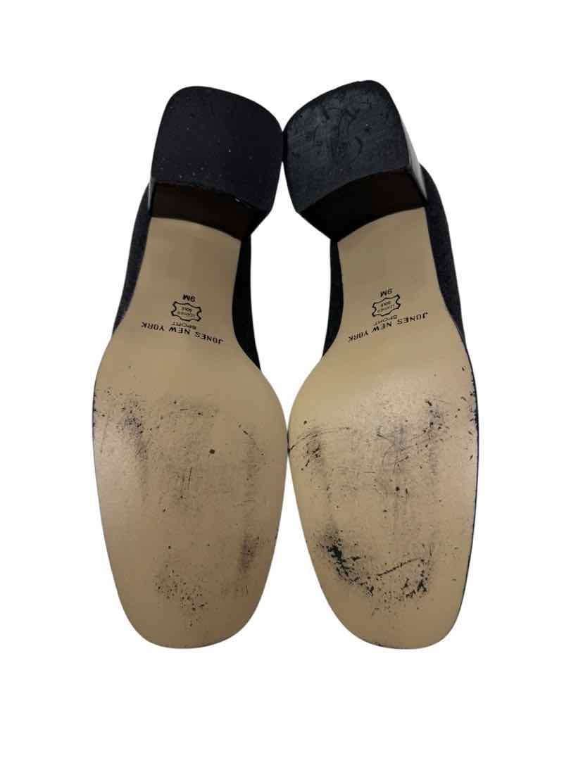 Shoe Size 9 Jones New York Gray Pumps
