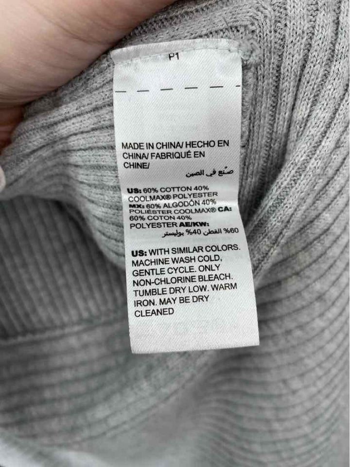 Size M Chico's Gray Sweater