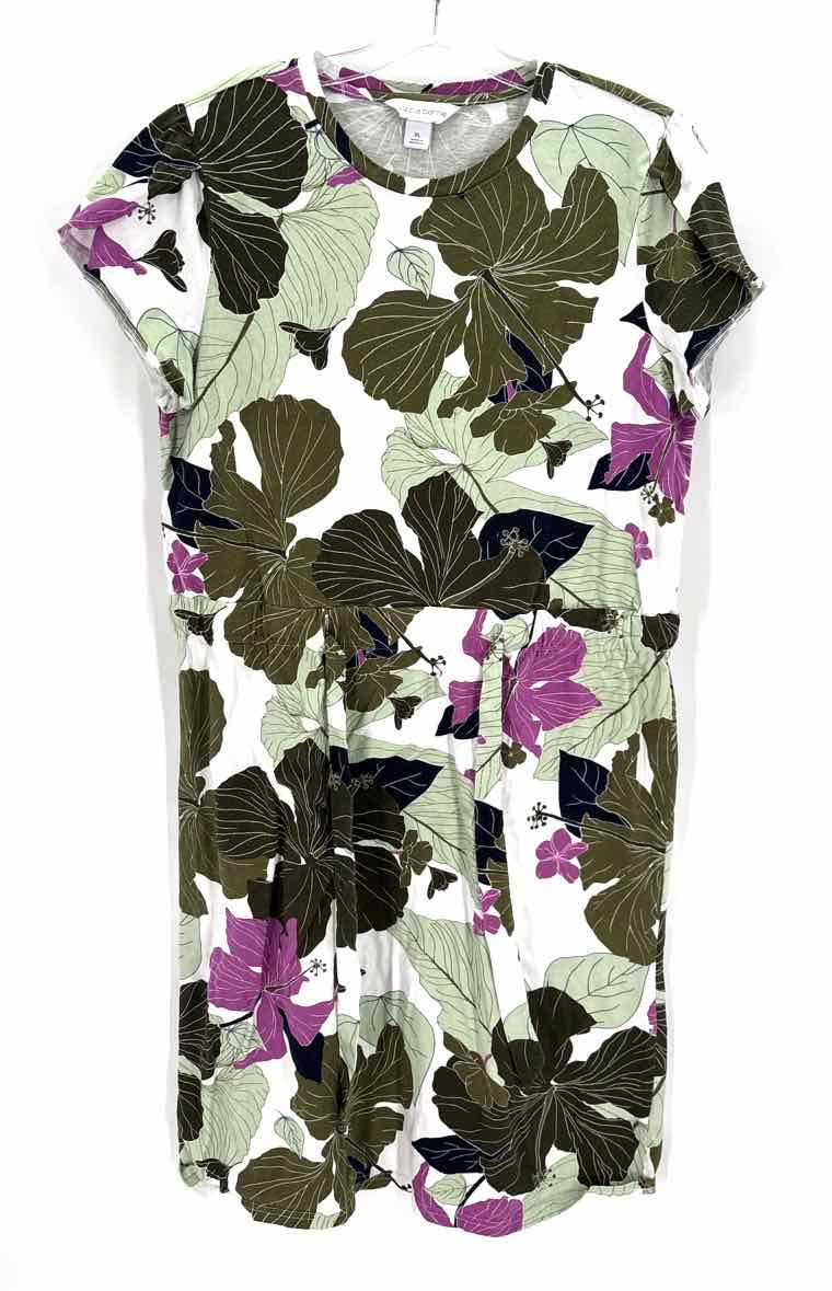Size XL LIZ CLAIBORNE Multi-Color Dress