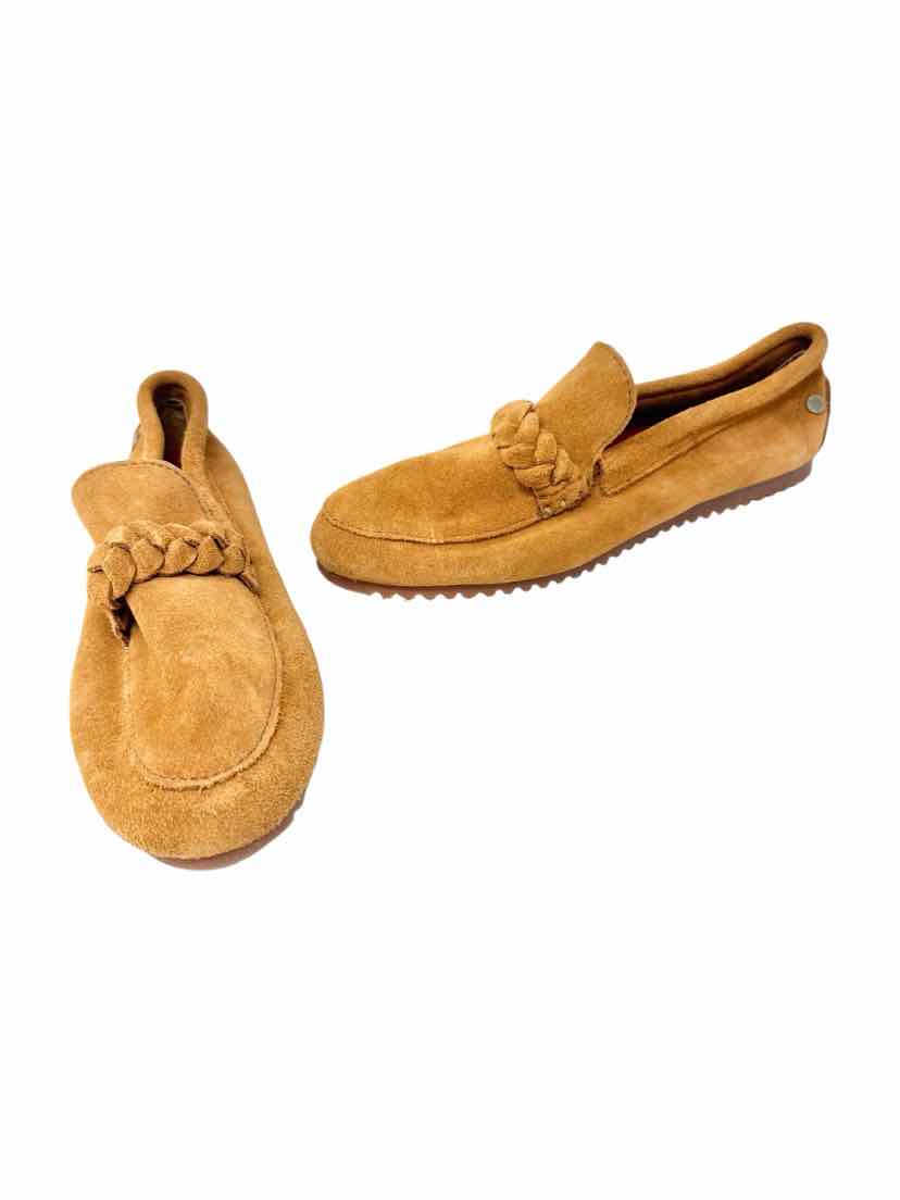 Shoe Size 8.5 MINNETOKA Tan Suede Flats