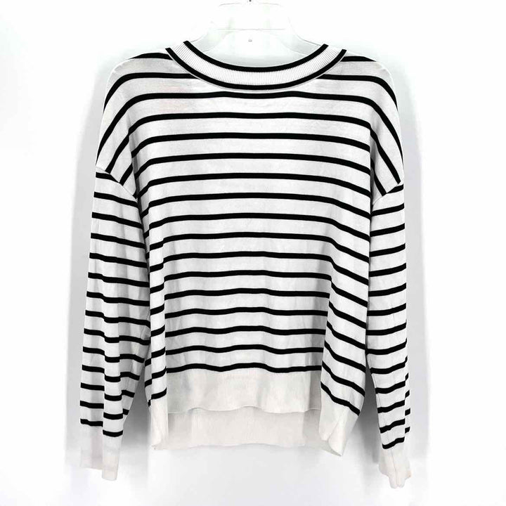 Size M EXPRESS White Sweater