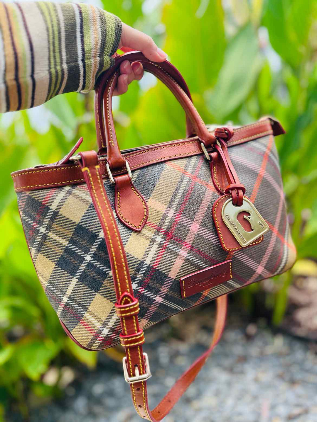 Dooney & Bourke Purse
