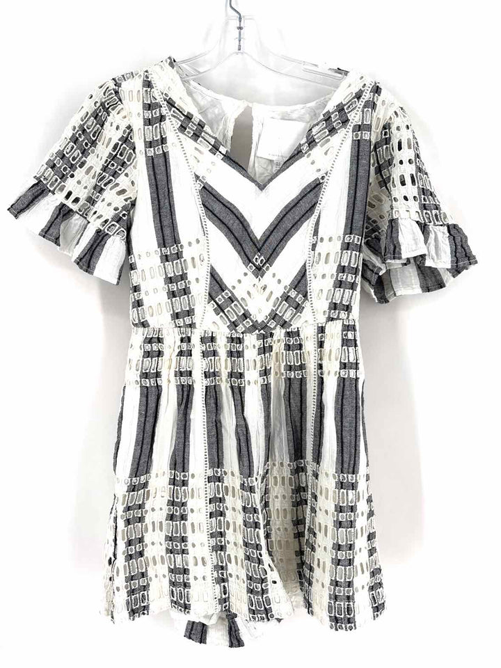 Size 4 Black/White Dress