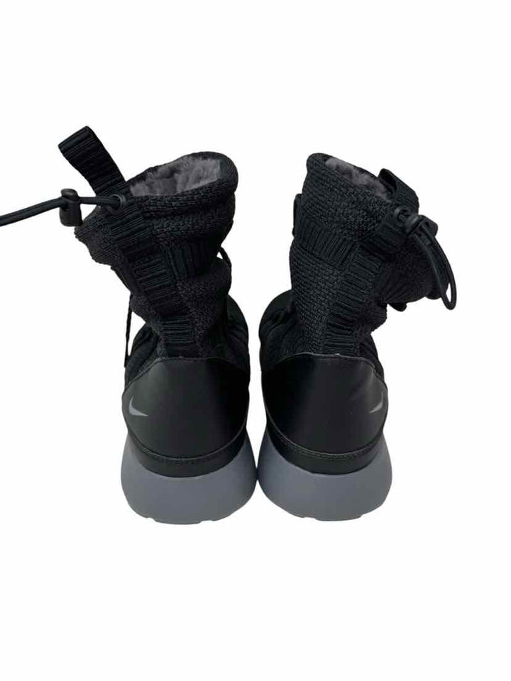 Shoe Size 38.5 Nike Black Boots