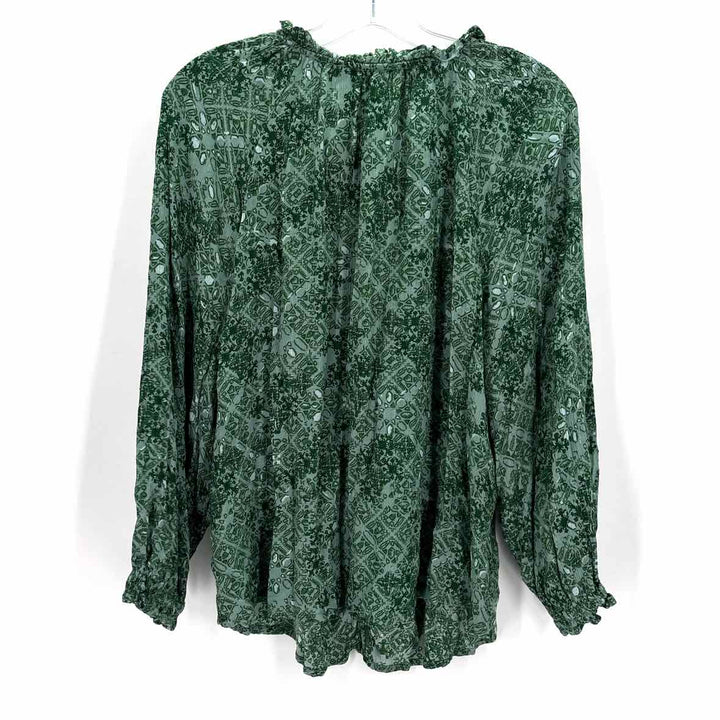 Size L Style & Co Green Shirt