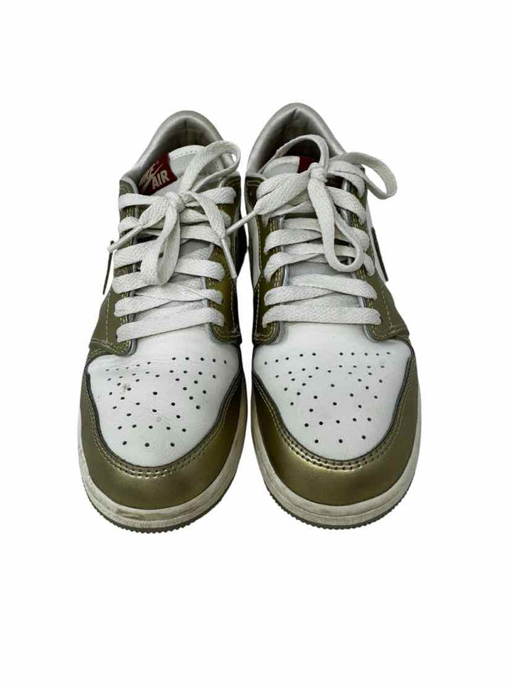 Shoe Size 7 Nike Multi-Color Sneakers