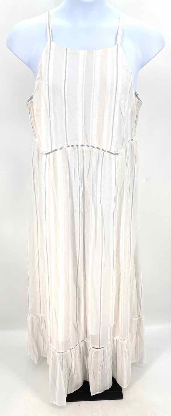 Size 2X Torrid White Dress