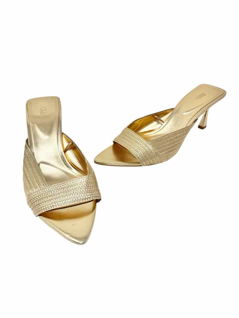 Shoe Size 41 ZARA Gold Pumps
