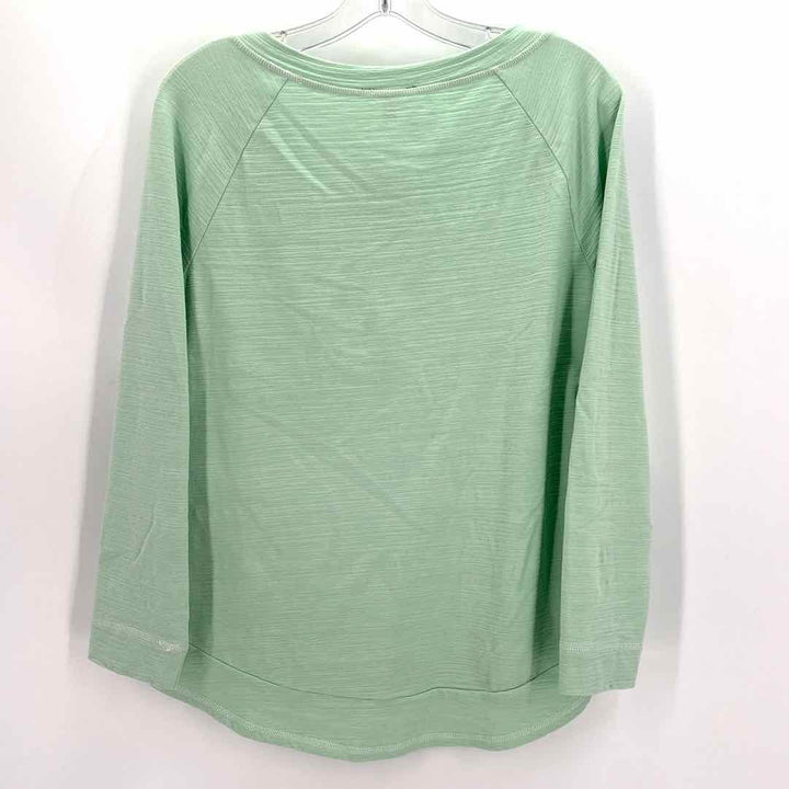 Size M Talbots MINT Shirt