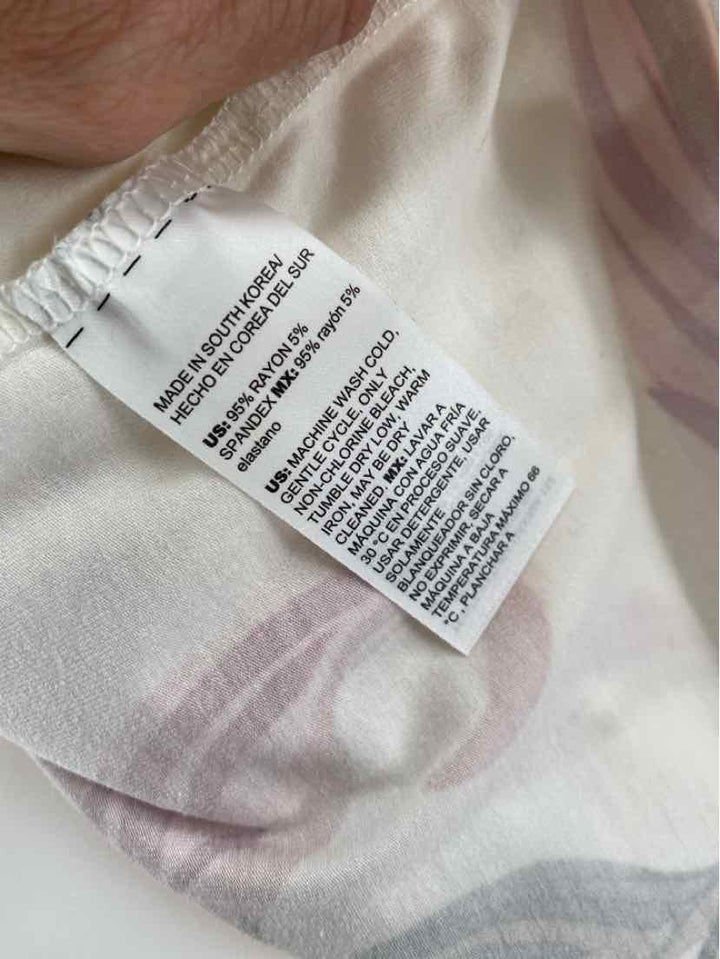 Size L Chico's Cream Shirt