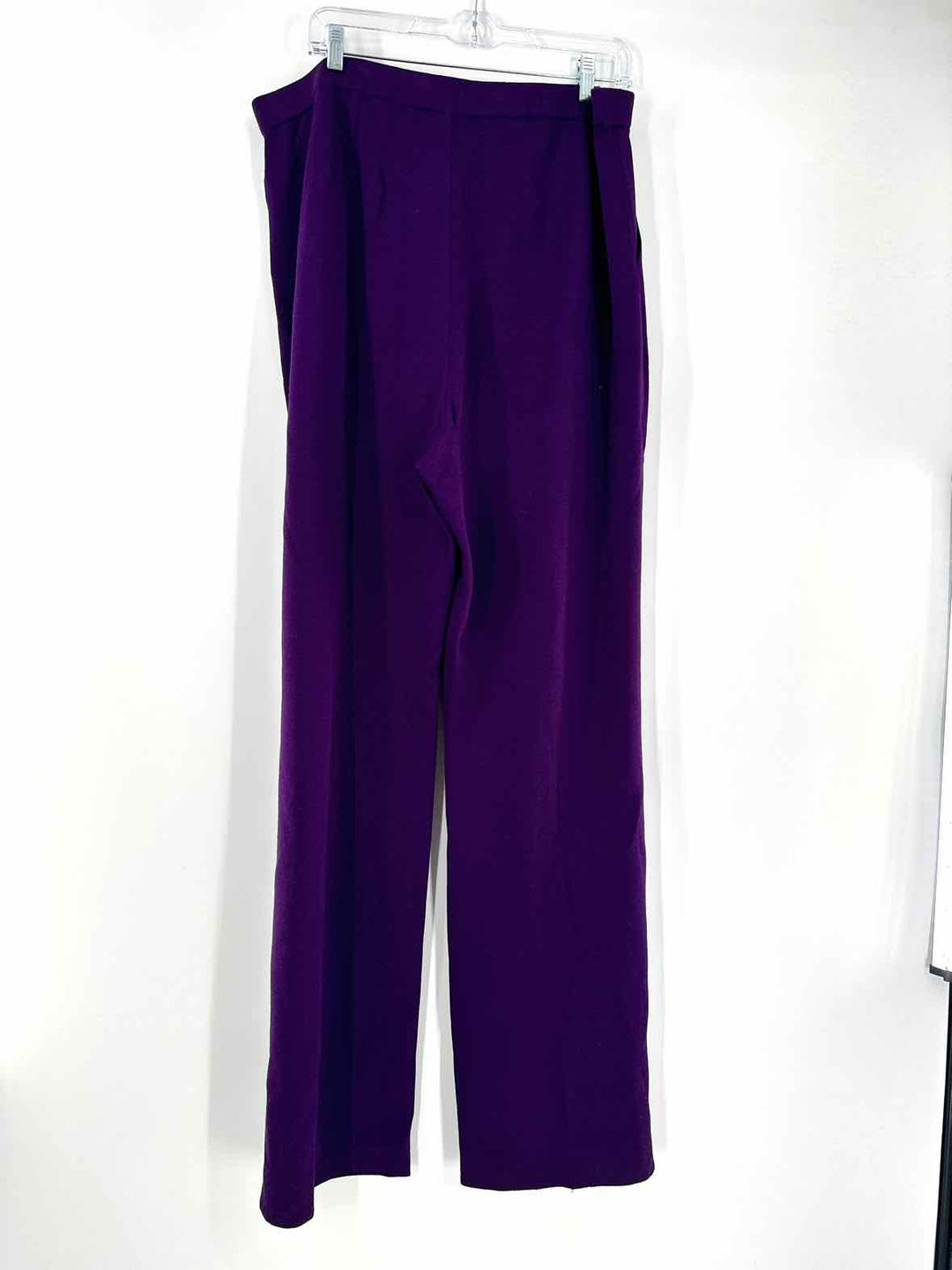 Size 16 ST JOHN Purple Knit Pants