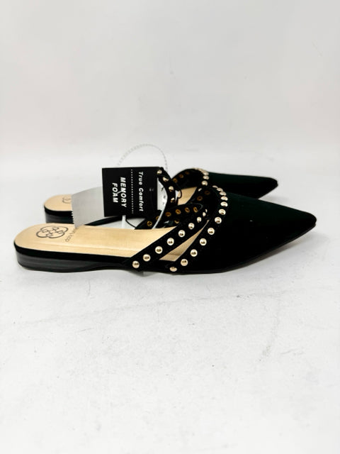 Shoe Size 7 Black Flats